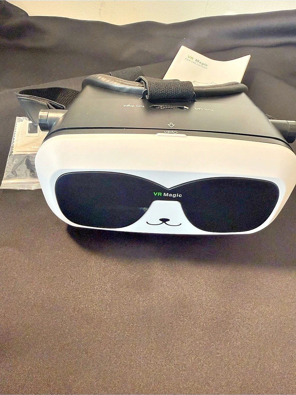 VR Magic 3D Panda Mini VR Device Black & White